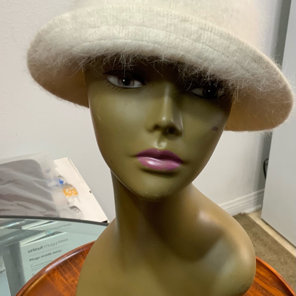 White Angora Female Hat